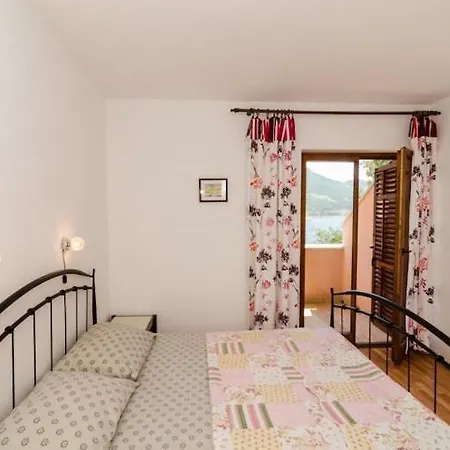 Bezek - With Sea View 2 A Trstenik (Dubrovnik-Neretva)