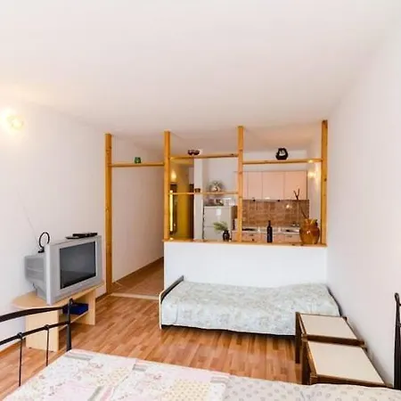 Bezek - With Sea View 2 A * Trstenik (Dubrovnik-Neretva)