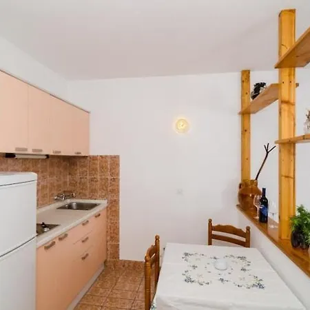 Apartment Bezek - With Sea View 2 A *