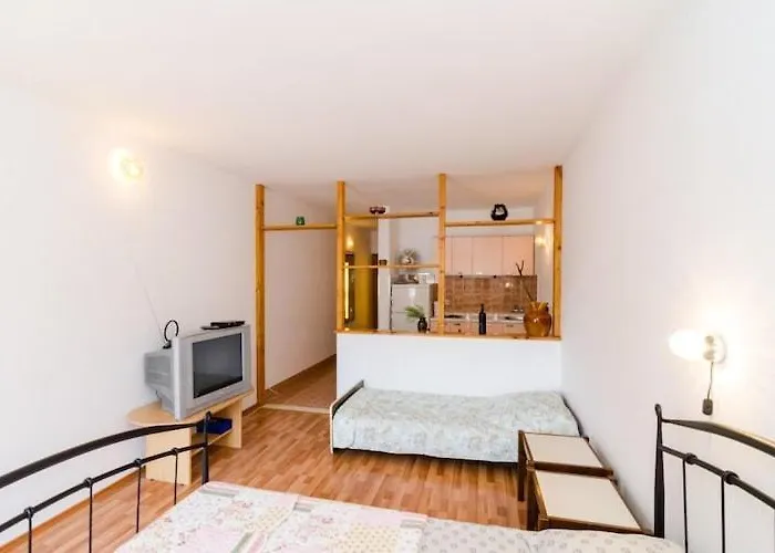 Bezek - With Sea View 2 A * Trstenik (Dubrovnik-Neretva)