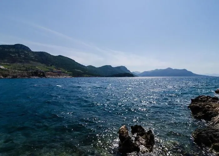 Apartment Bezek - With Sea View 2 A Trstenik (Dubrovnik-Neretva)