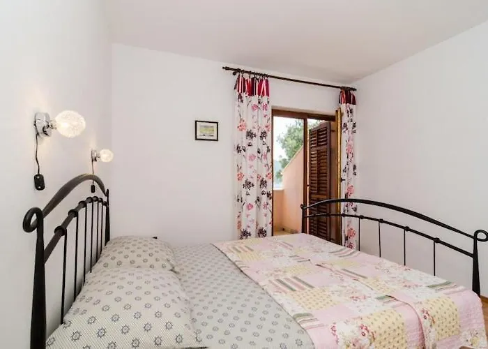 Bezek - With Sea View 2 A Apartment