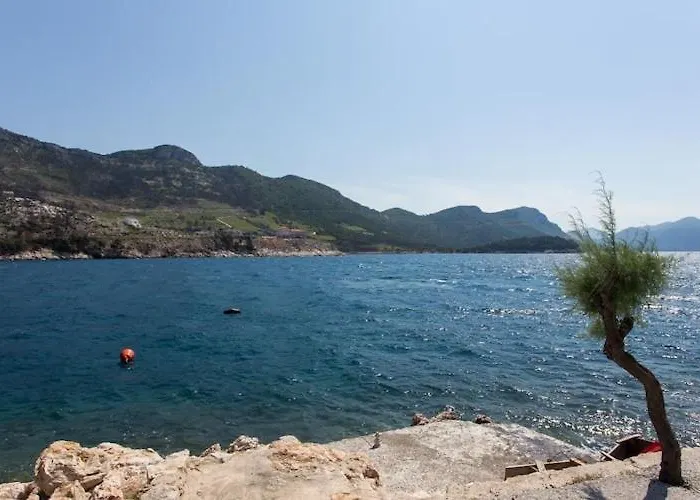 Apartment Bezek - With Sea View 2 A *